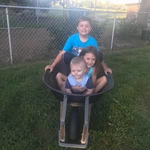 Meet your Posher, Debbie